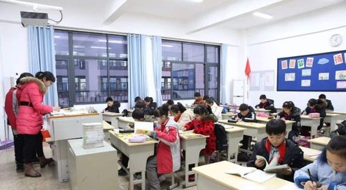 中小學開始提供 延時服務 ,家長紛紛表示支持,托管班一片哀嚎