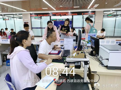 西峽縣教體局優化服務精簡流程，順利完成教師資格現場確認工作